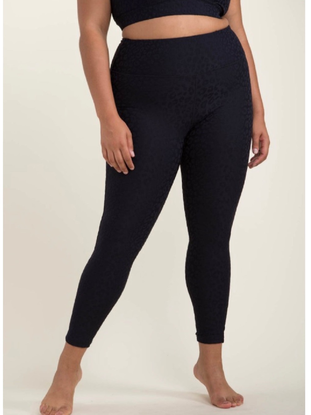 Mono B Black High-Waist Textured Leggings